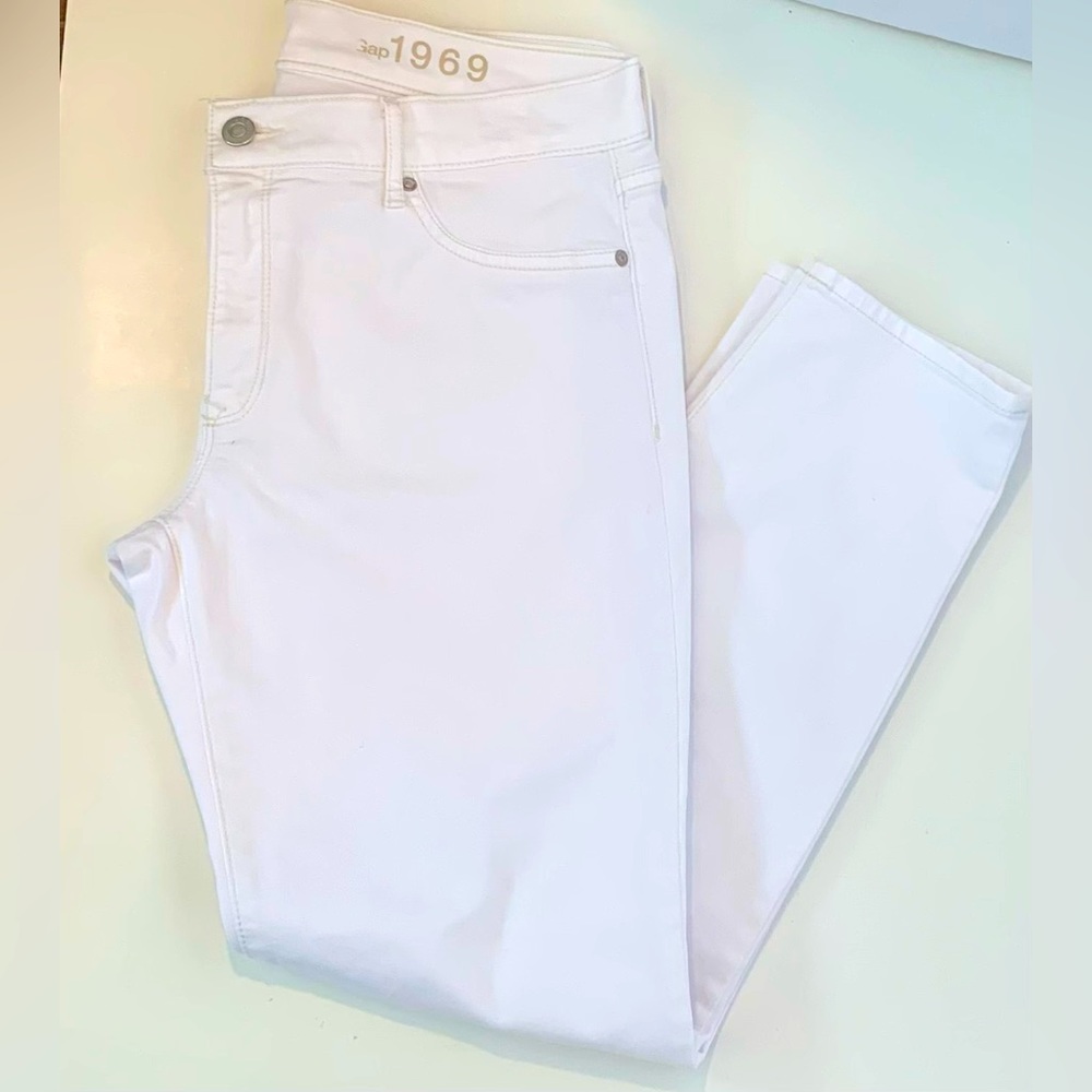 White Gap Legging Jeans